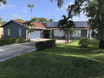 3513 Palomino Drive Lake Worth Beach, FL 33462