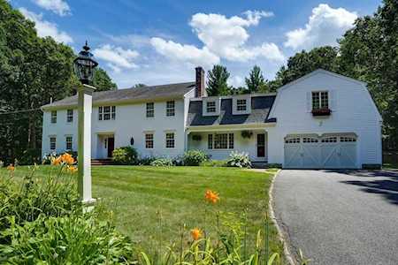 1043 Boston Post Road Private Lane Sudbury, MA 01776