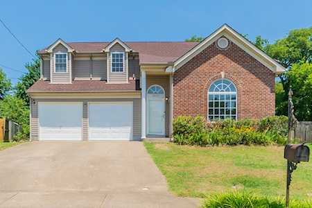 2053 Candlewood Dr Madison, TN 37115