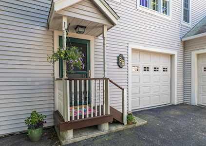 98 Main St Exeter, NH 03833