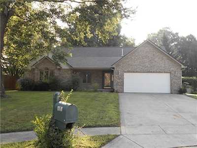 813 Garden Place Plainfield, IN 46168
