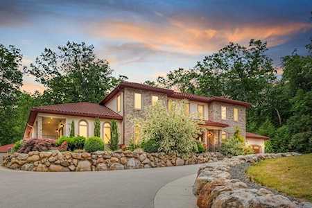 129 Brickyard Road Southampton, MA 01073