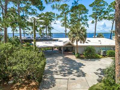 2481 Surf Rd Panacea, FL 32346