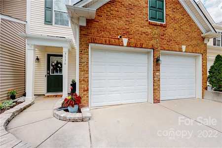 9136 Redmond Trace Rd Charlotte, NC 28277