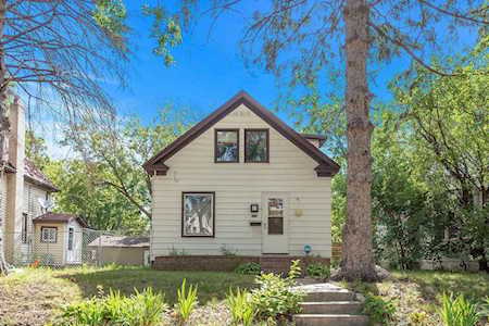 4220 Irving Avenue N Minneapolis, MN 55412