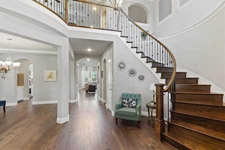 2416 Reading Drive Mckinney, TX 75071