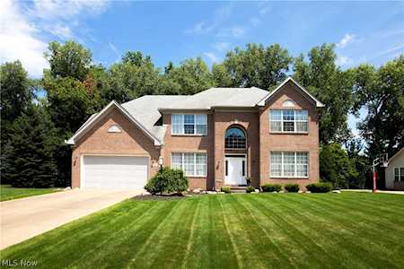 2387 Delray Ln Avon, OH 44011