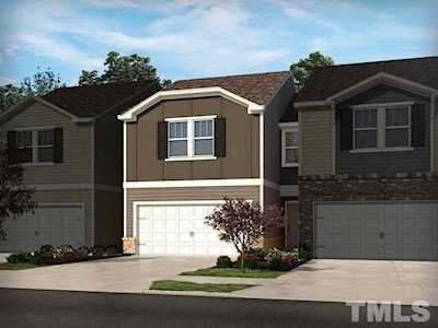 208 Brook Farm Lane Fuquay Varina, NC 27526