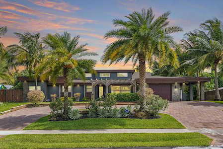 3285 Lakeview Boulevard Delray Beach, FL 33445