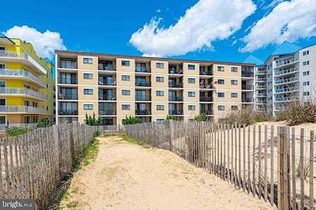5907 Atlantic Ave #202 Ocean City, MD 21842