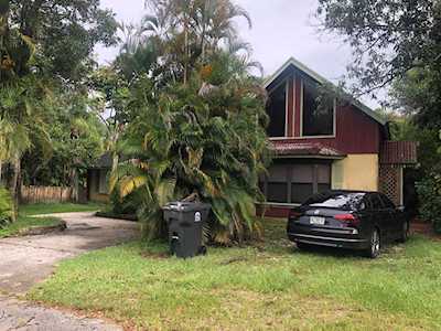 9220 Bouquet Road Lake Worth, FL 33467
