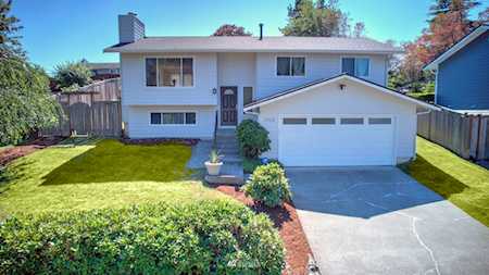 1713 Ferndale Ave SE Renton, WA 98058