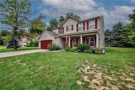 870 Breaside Ln Greenwood, IN 46143