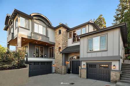 7215 SE 24th St Mercer Island, WA 98040