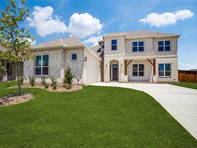 745 Lemmon Lane Forney, TX 75126