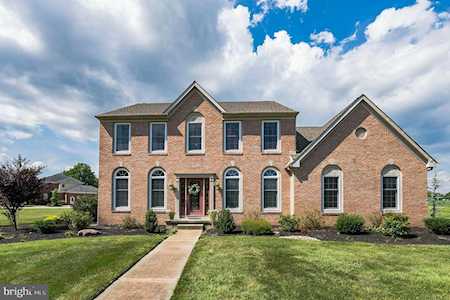 3 Caroline Ct Pilesgrove, NJ 08098