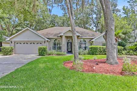 637 Hummingbird Ct St Johns, FL 32259
