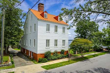 514 E Front Street New Bern, NC 28560