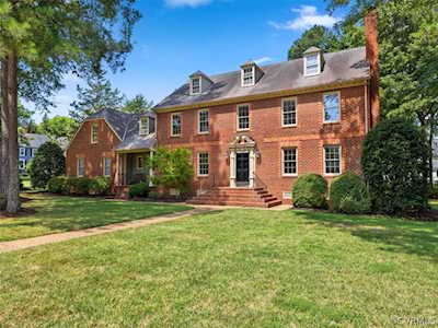 100 Thomashire Ct Richmond, VA 23229