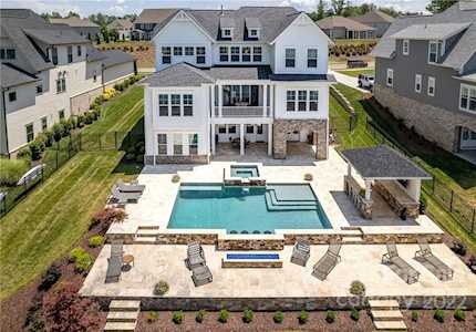 119 Little Indian Loop Mooresville, NC 28117