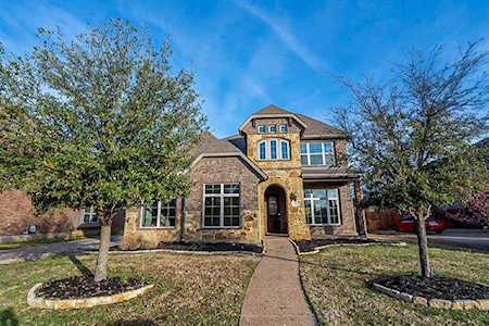 211 Adventus Court Mansfield, TX 76063