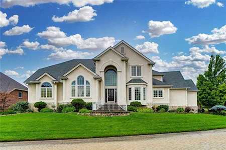 5734 Stone Lake Drive Centerville, OH 45429