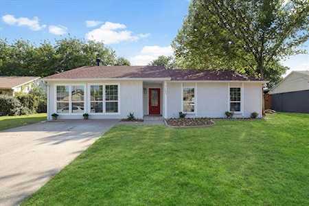 7153 Newcastle Place North Richland Hills, TX 76182