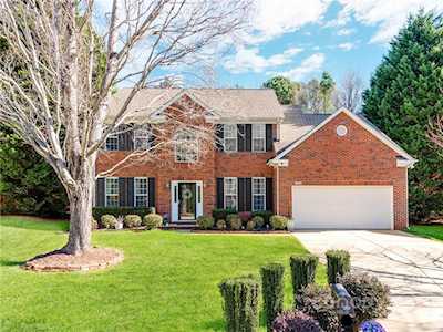 12820 Glassonby Ct Huntersville, NC 28078