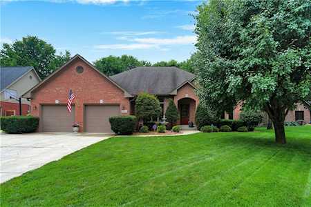 4031 Brockton Manor South Dr Greenwood, IN 46143
