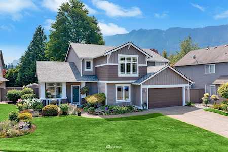 1015 SE 11th Place North Bend, WA 98045