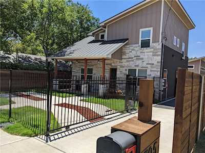 705 Blackson Ave #1 Austin, TX 78752