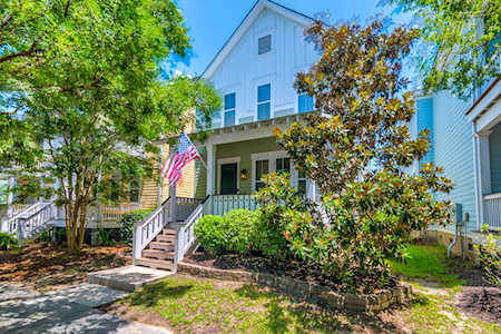 1299 Appling Dr Mount Pleasant, SC 29464