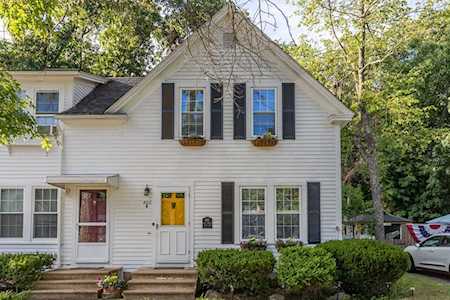 466 Oak St #B Shrewsbury, MA 01545