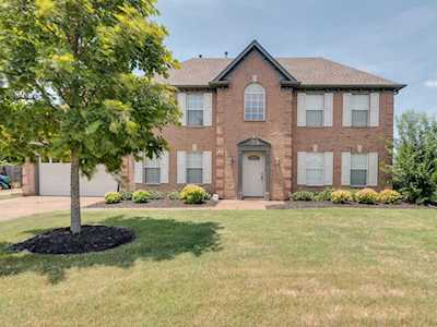 673 Shelley Renee Ln Memphis, TN 38018