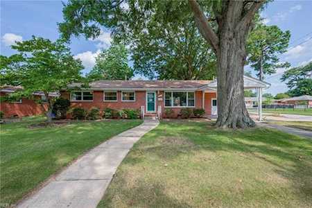 5801 Azalea Garden Rd Norfolk, VA 23518