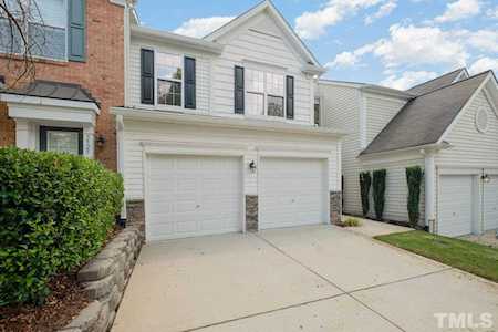5527 Berry Creek Circle Raleigh, NC 27613