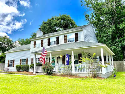 111 Trestlewood Dr Summerville, SC 29486