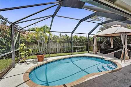 27 Dogwood Cir Boynton Beach, FL 33436