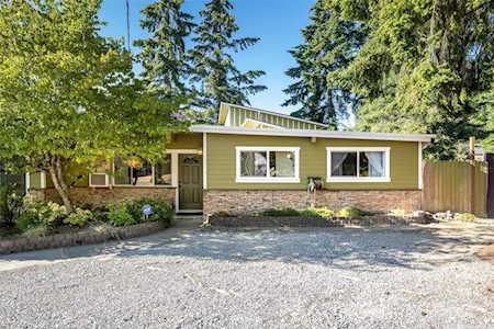 15452 SE 11th St Bellevue, WA 98007