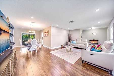 8412 NW 26th Dr Coral Springs, FL 33065