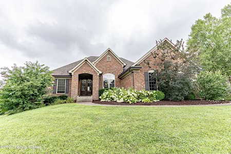 16712 Shakes Creek Dr Fisherville, KY 40023