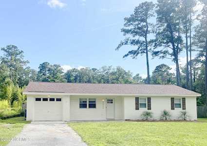 5826 Michelle Drive Wilmington, NC 28403