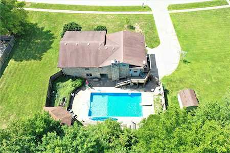 735 Covered Bridge Rd Greenwood, IN 46142