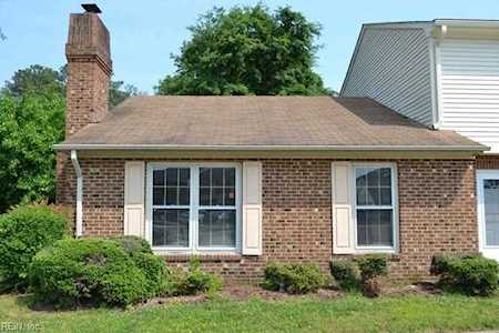 5124 Castle Way Portsmouth, VA 23703