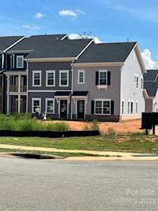 2183 Moss Meadow Ln Denver, NC 28037