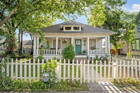 1954 Lipscomb Street Fort Worth, TX 76110