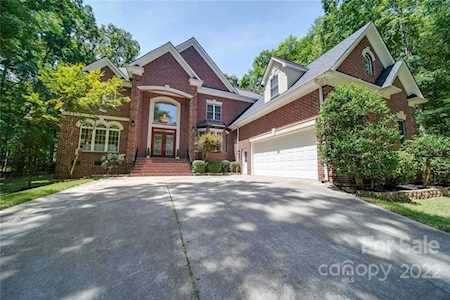 3324 Greenhurst Ln Weddington, NC 28104