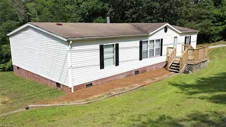 4736 Cashatt Road Trinity, NC 27370