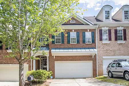 7246 Summit Waters Lane Raleigh, NC 27613