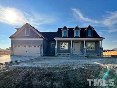 50 Bodacious Lane Benson, NC 27504